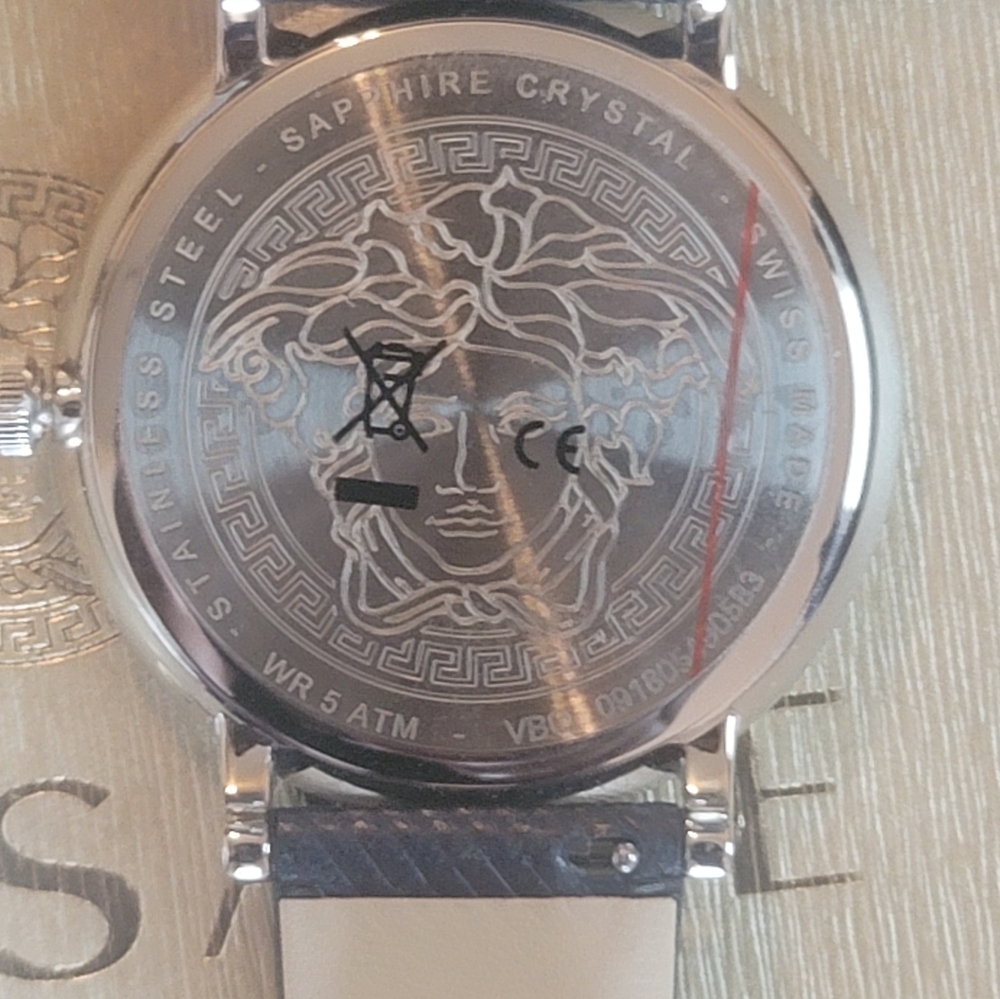 VERSACE WATCH... - Picture 8 of 11